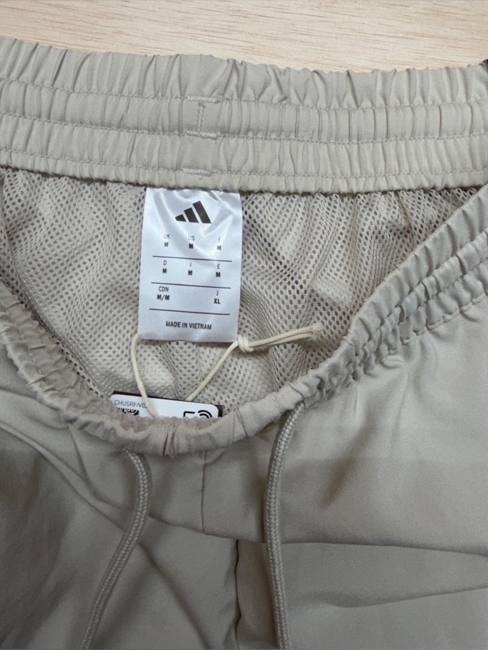 NWT Adidas Men’s Essentials 3-Stripes Chelsea Shorts - Wonder Alumina Tan- Med - Picture 3 of 7